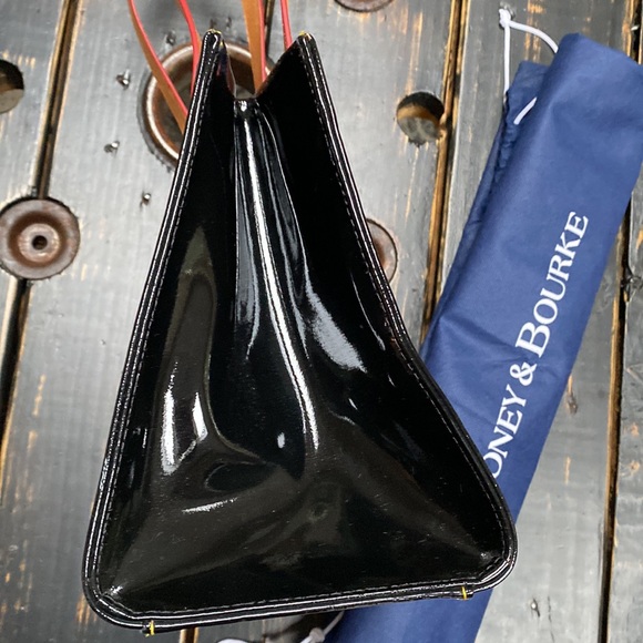 Dooney & Bourke Black Patent Leather Purse - Picture 9 of 16